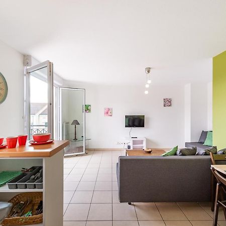 Amazing Cocoon Bussy-Saint-Georges Exterior foto